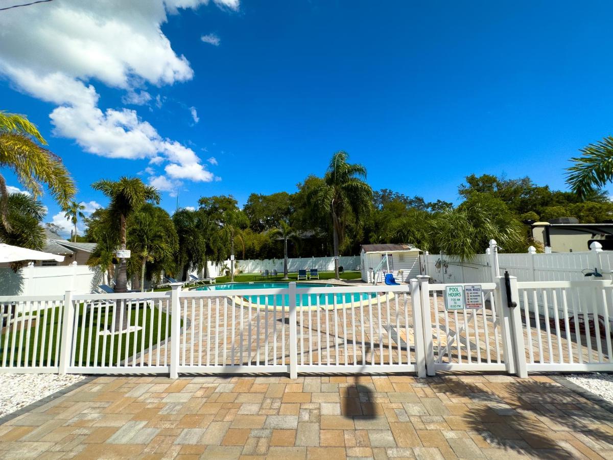 1K Bed Studio Apt With Shared Pool 02 Clearwater Exteriér fotografie